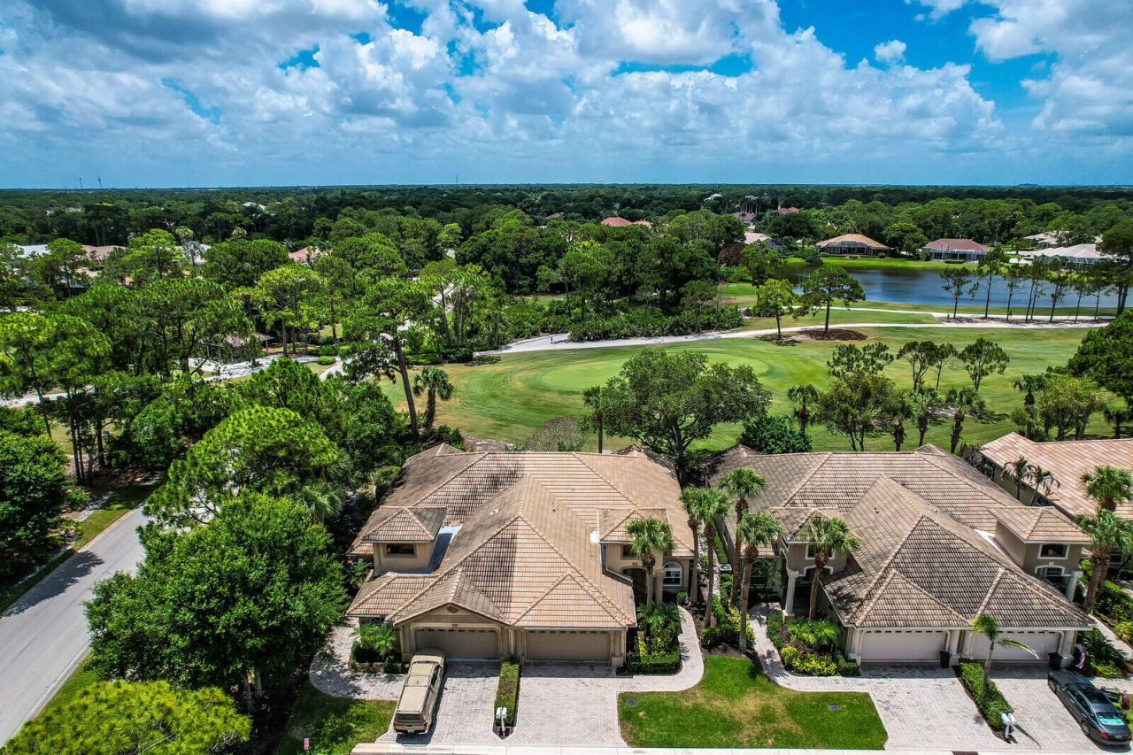 7064 Torrey Pines Circle, Port Saint Lucie, FL 34986 Photo