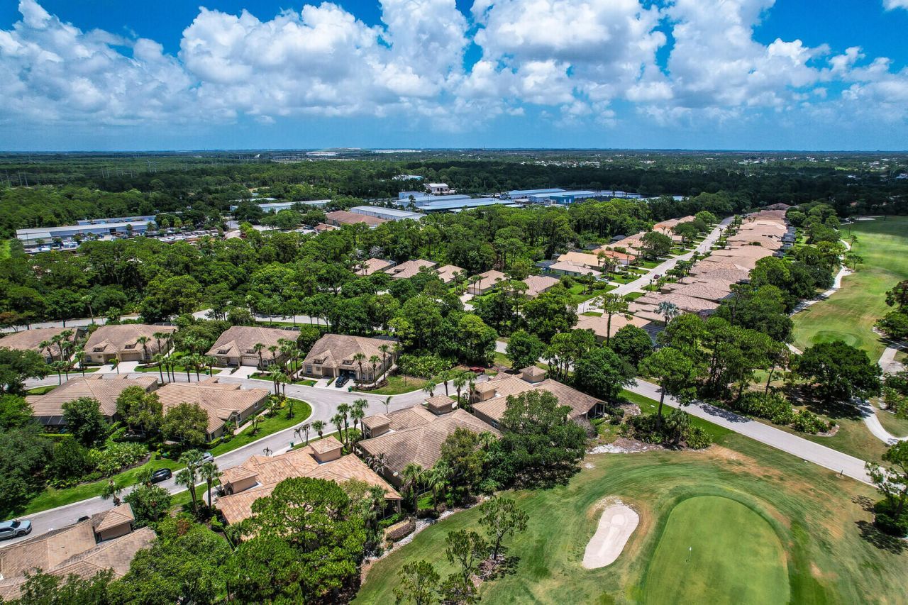 7064 Torrey Pines Circle, Port Saint Lucie, FL 34986 Photo