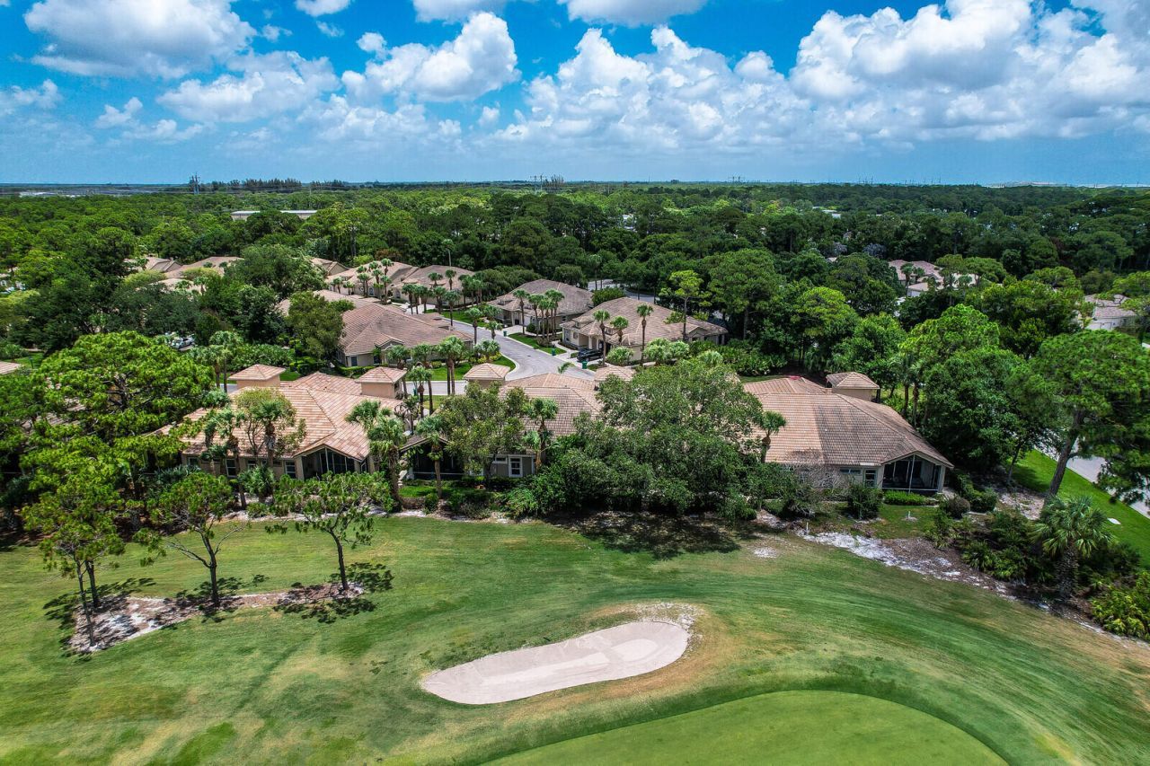 7064 Torrey Pines Circle, Port Saint Lucie, FL 34986 Photo