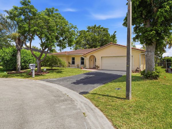 11748 NW 28th Street, Coral Springs, FL 33065