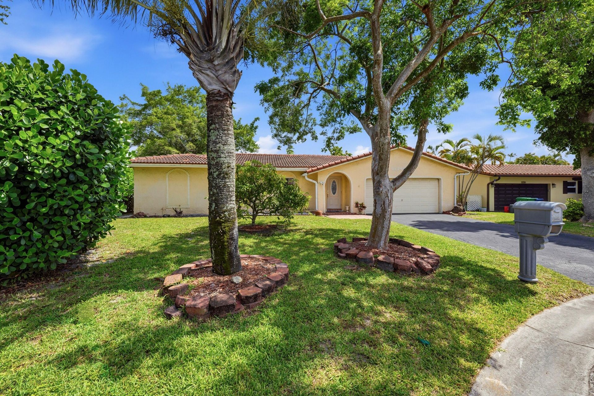 11748 NW 28th Street, Coral Springs, FL 33065 Photo