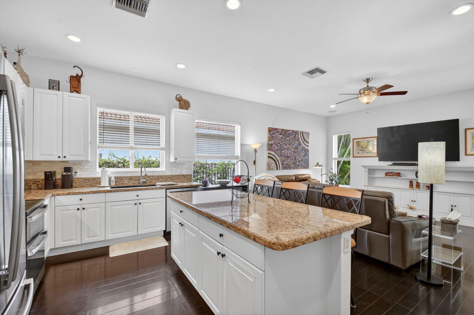 198 Bella Vista Way, Royal Palm Beach, FL 33411 Photo
