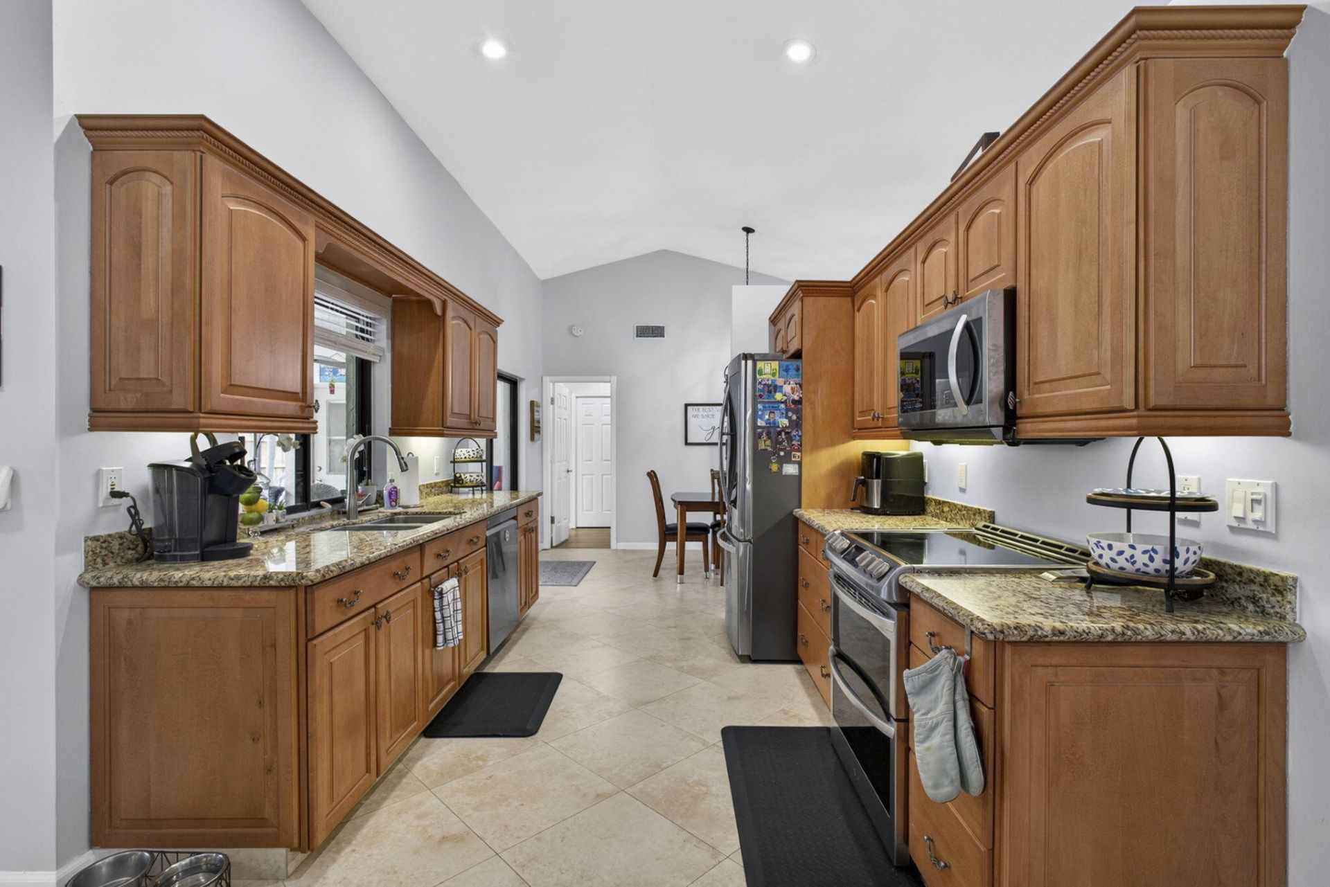 559 Azure Avenue, Wellington, FL 33414 Photo
