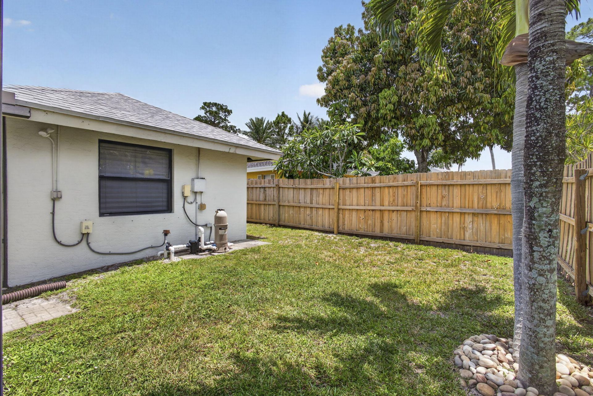 559 Azure Avenue, Wellington, FL 33414 Photo