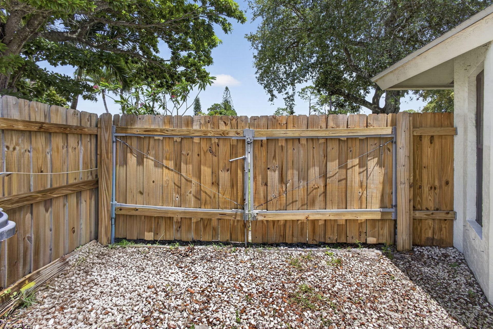 559 Azure Avenue, Wellington, FL 33414 Photo