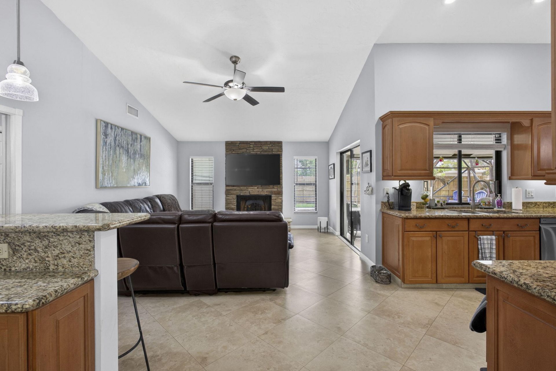 559 Azure Avenue, Wellington, FL 33414 Photo