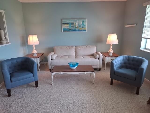 620 Horizon W, Unit 202, Boynton Beach, FL 33435 Photo