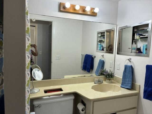 620 Horizon W, Unit 202, Boynton Beach, FL 33435 Photo