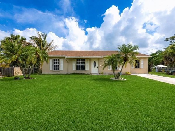 15285 San Diego Drive, Loxahatchee Groves, FL 33470