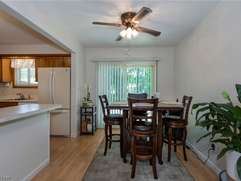 23630 Carriage Lane, North Olmsted, OH 44070 Photo 18