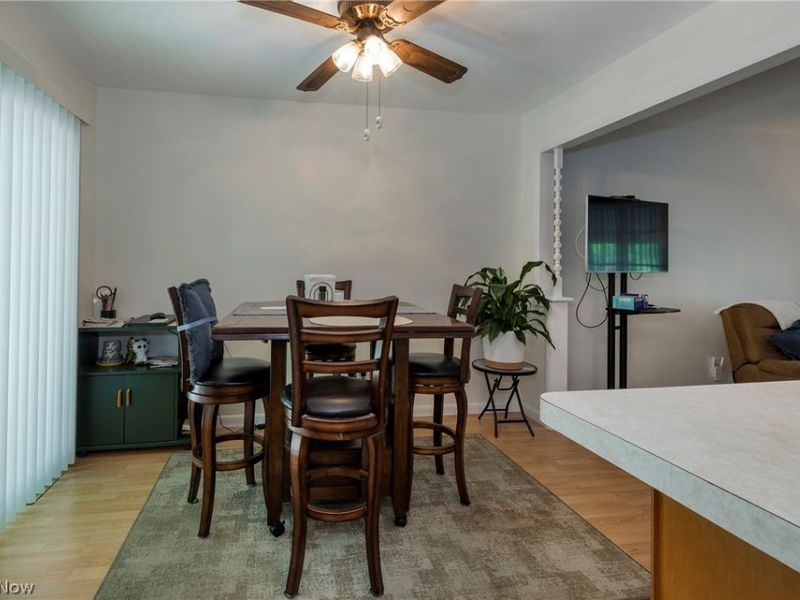 23630 Carriage Lane, North Olmsted, OH 44070 Photo 19
