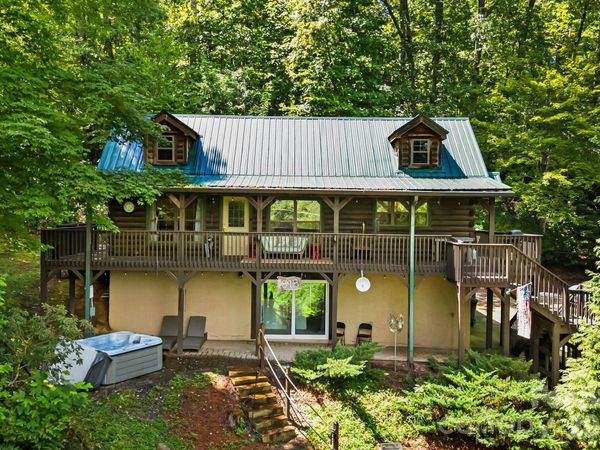898 Morgan Hill Road , Black Mountain, NC 28711