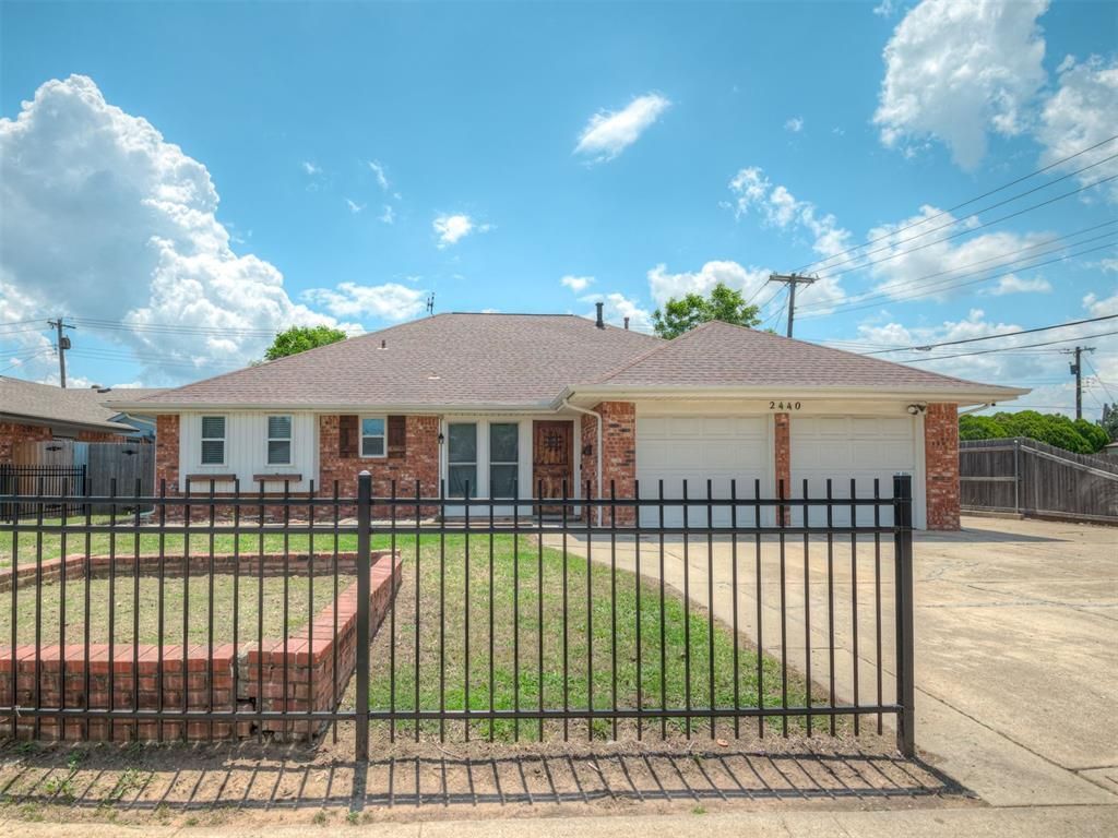 2440 SW 86th Street, Oklahoma City, OK 73159 Main Photo