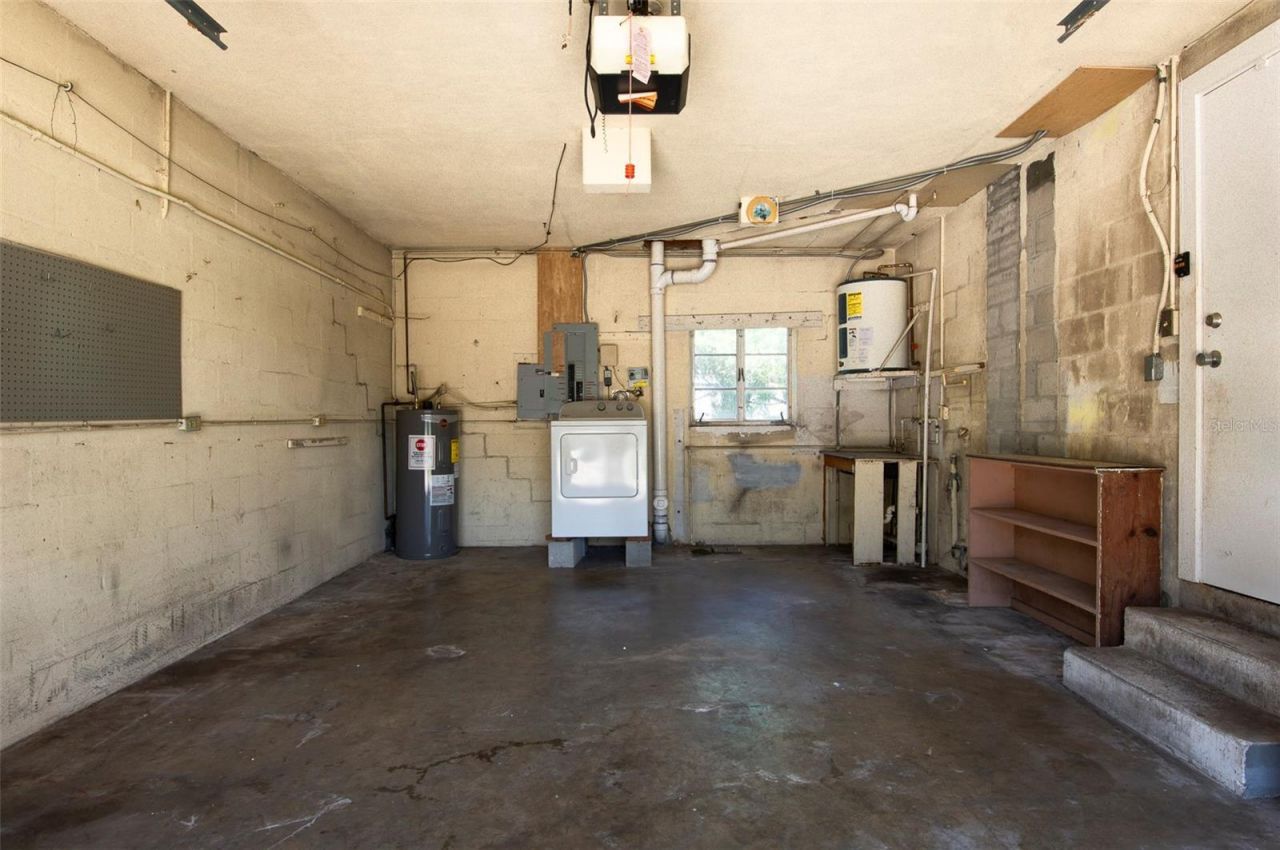 441 57th Street N, Saint Petersburg, FL 33710 Photo