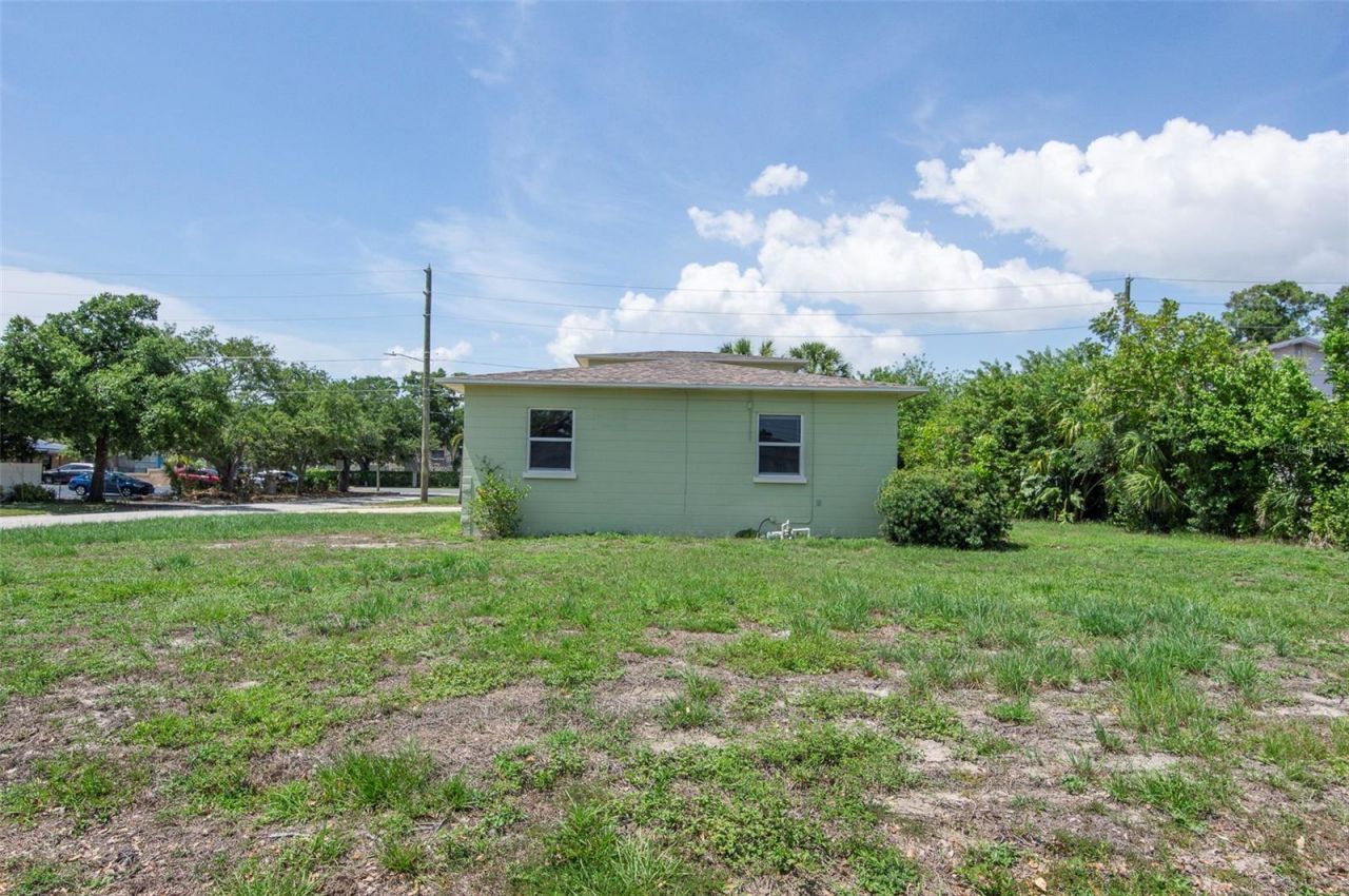 441 57th Street N, Saint Petersburg, FL 33710 Photo