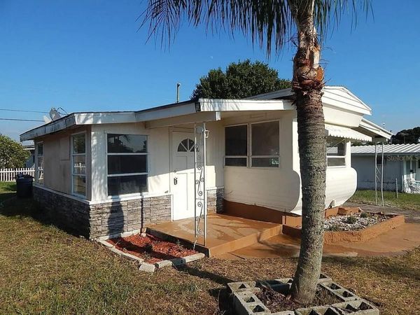 1846 HOYLE DRIVE, HOLIDAY, FL 34691