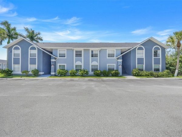 4252 PERSHING POINTE PLACE , Unit 5, ORLANDO, FL 32822