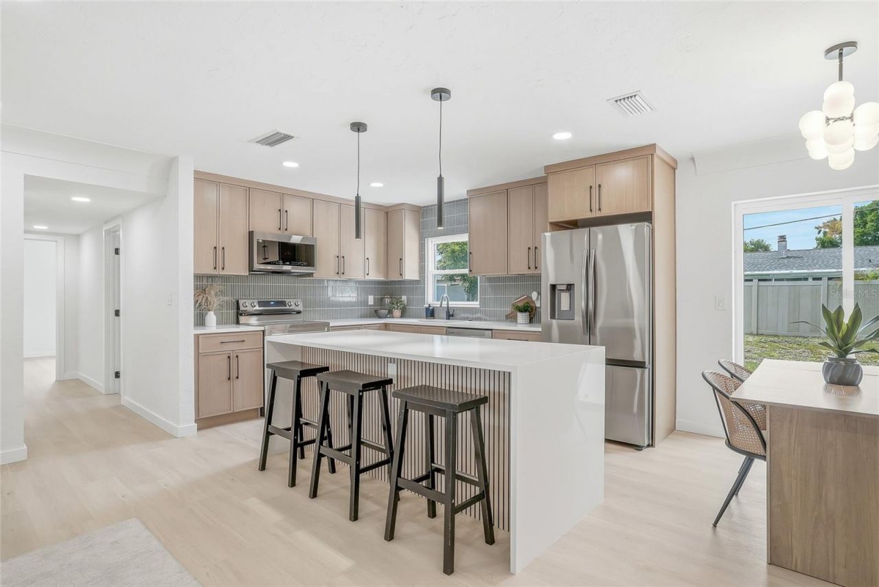 6470 26th Avenue N, Saint Petersburg, FL 33710 Photo