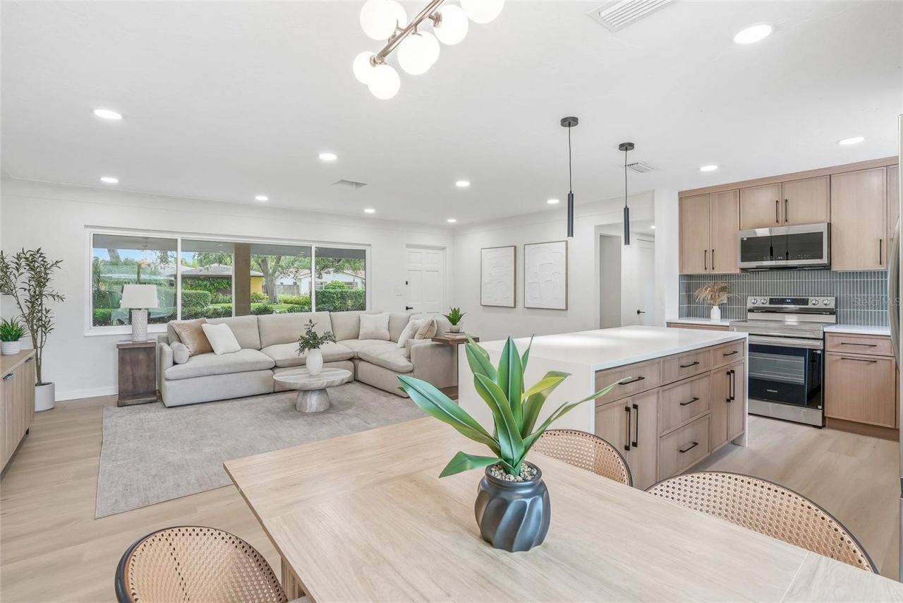6470 26th Avenue N, Saint Petersburg, FL 33710 Photo