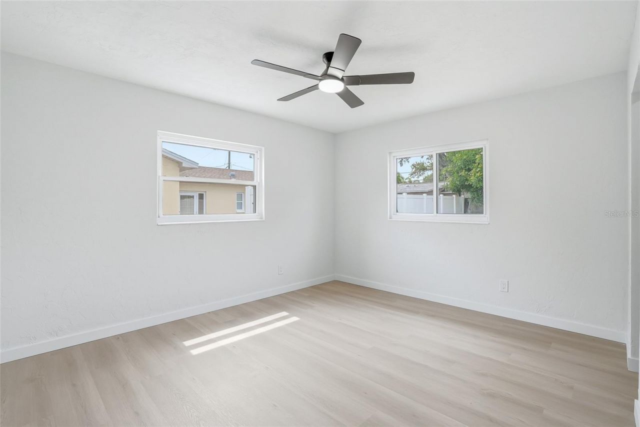 6470 26th Avenue N, Saint Petersburg, FL 33710 Photo