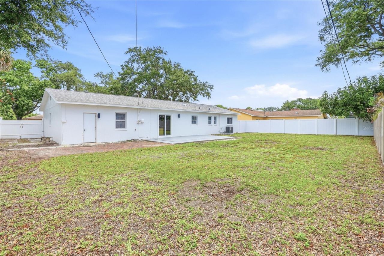 6470 26th Avenue N, Saint Petersburg, FL 33710 Photo