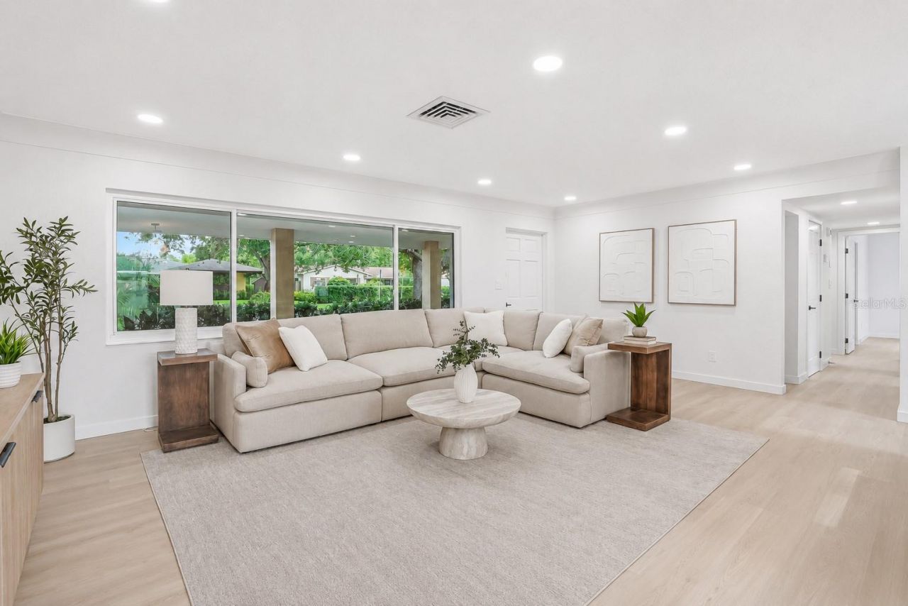 6470 26th Avenue N, Saint Petersburg, FL 33710 Photo