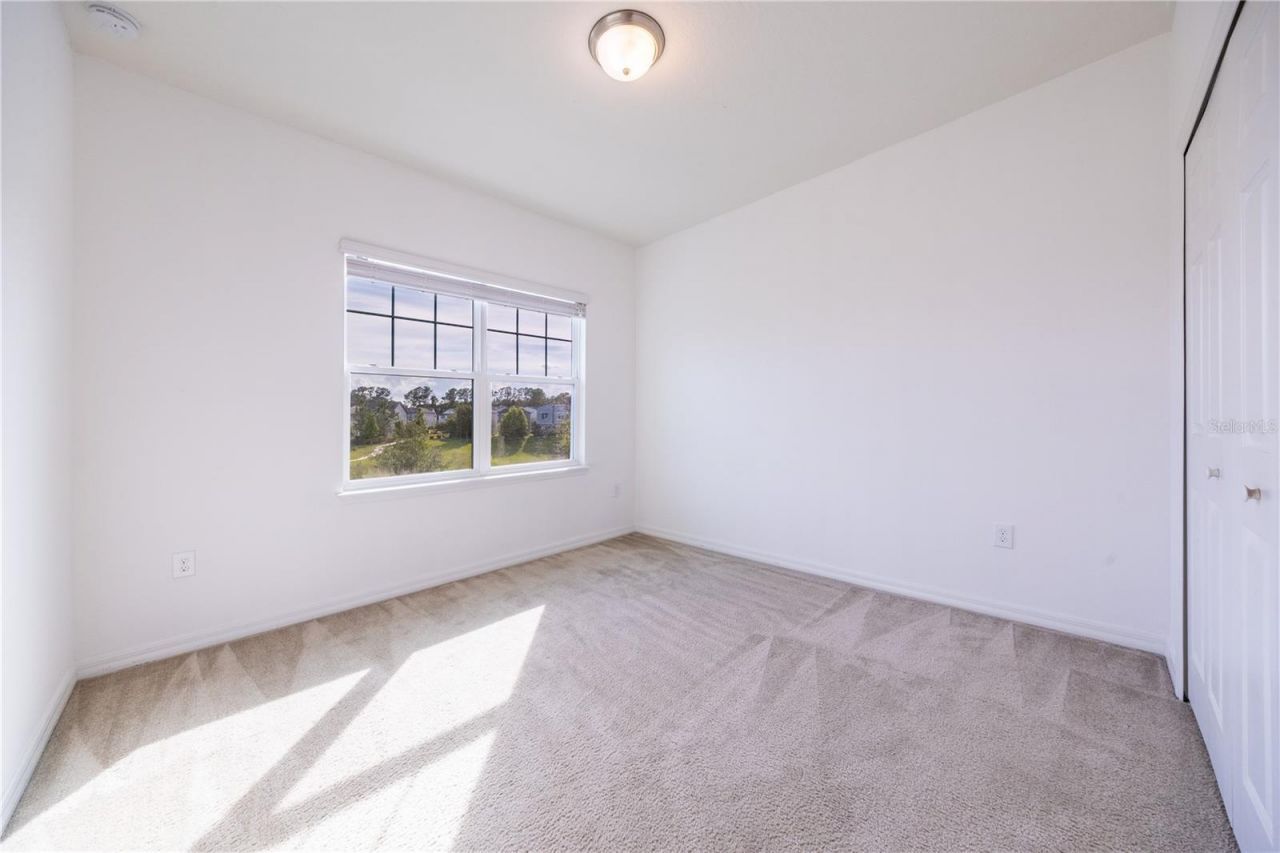 2247 White Feather Loop, Oakland, FL 34787 Photo