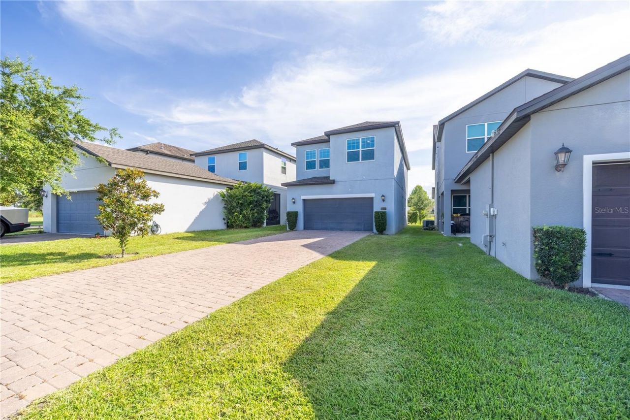 2247 White Feather Loop, Oakland, FL 34787 Photo