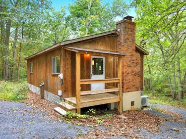 974 SUNDANCE RETREAT LN, NEW MARKET, VA 22844