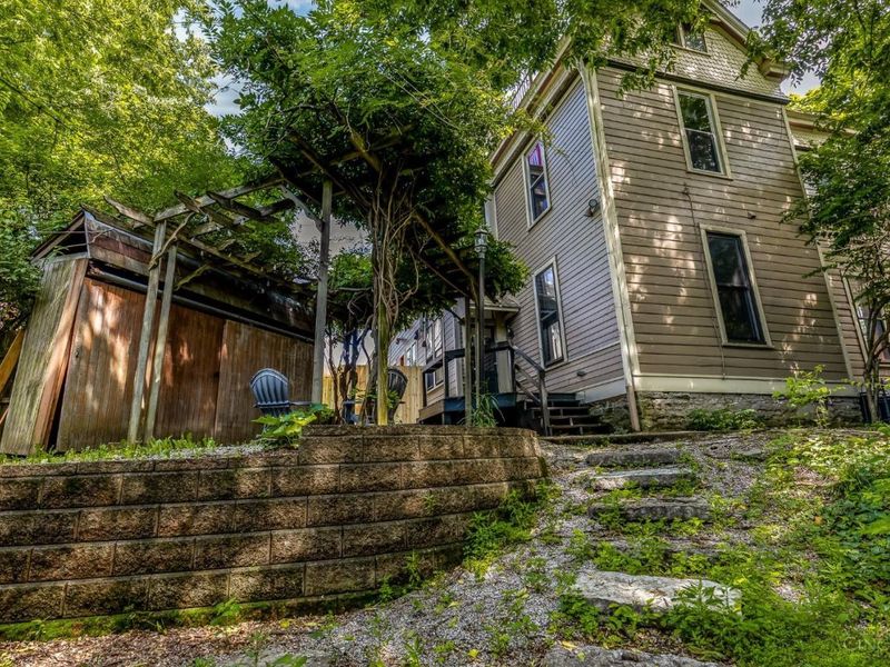 9 Bella Vista Place, Cincinnati, OH 45206 Photo 39