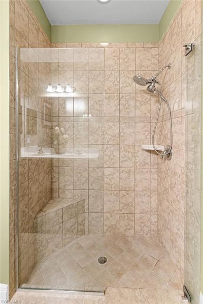 10482 Materita Dr, Fort Myers, FL 33913 Photo