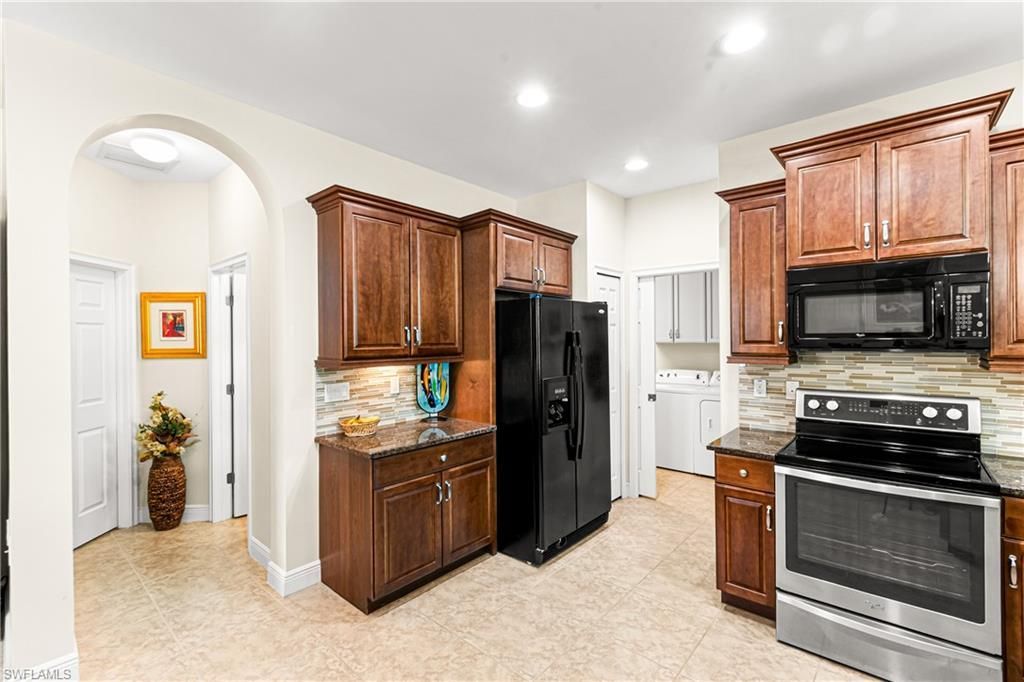 10482 Materita Dr, Fort Myers, FL 33913 Photo