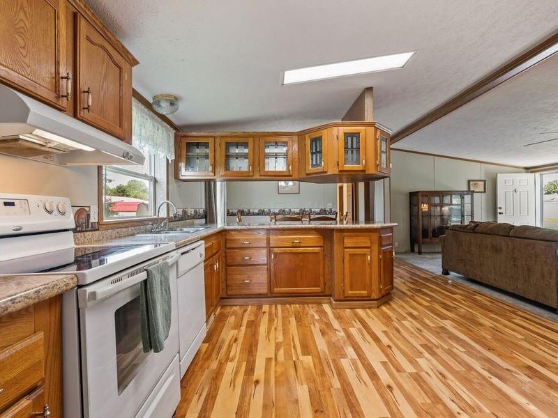 231 Spruce Ridge Drive , Ashville, OH 43103 Photo 13