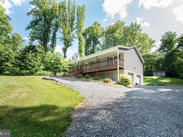 227 MOUNTAIN HEIGHTS ROAD, FRONT ROYAL, VA 22630