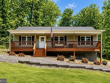 227 MOUNTAIN HEIGHTS ROAD, FRONT ROYAL, VA 22630