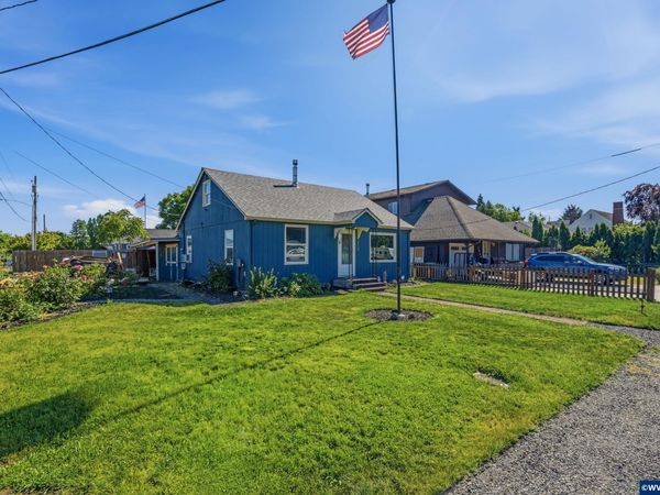 2906 Elmira Rd, Eugene, OR 97402