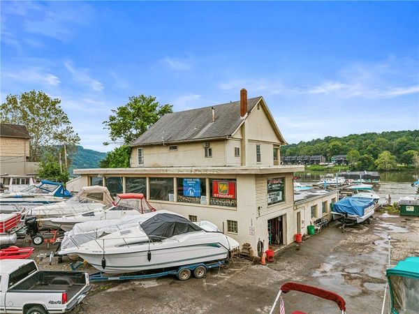 228 Arch St, Verona, PA 15147