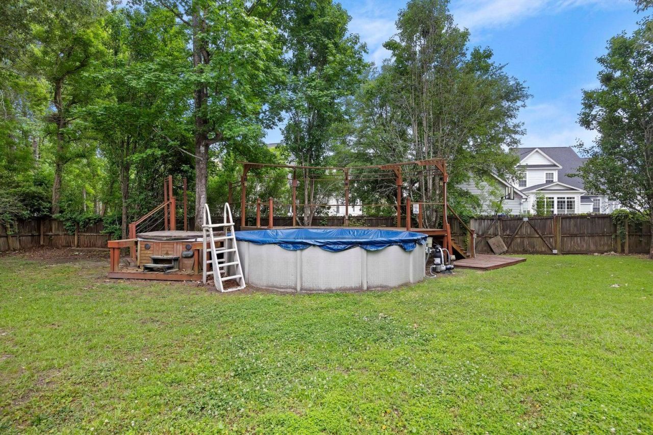 8320 Tyrian Path Photo 31