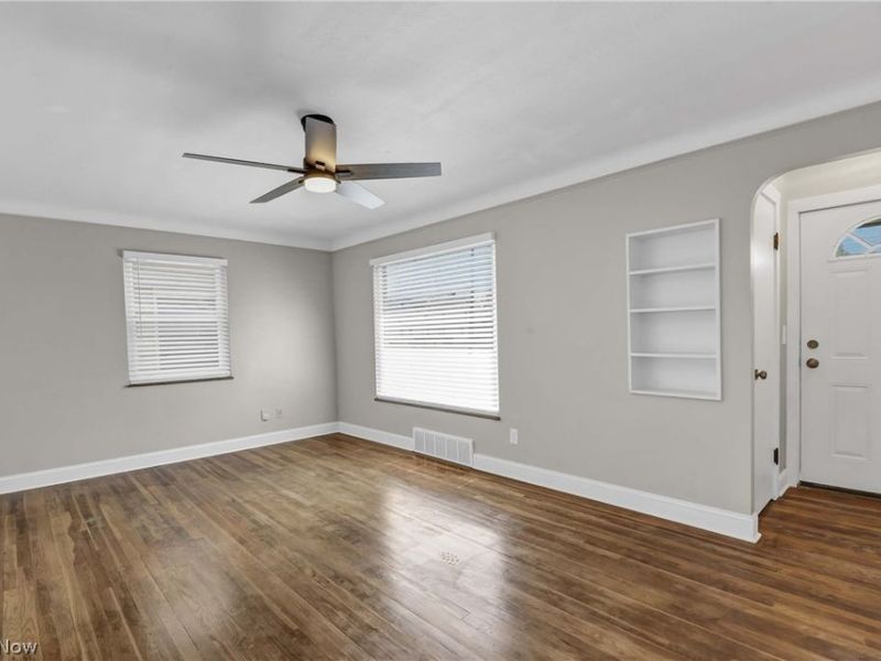 6214 Snow Road, Parma, OH 44129 Photo 13