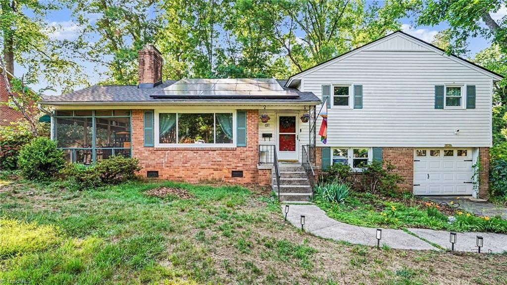 611 Candlewood Drive, Greensboro, NC 27403 Main Photo
