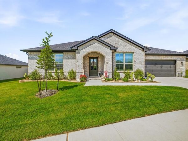 127 Mesa Drive, Glen Rose, TX 76043