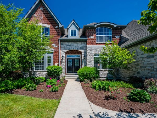 4544 SHUMARD Lane , Naperville, IL 60564