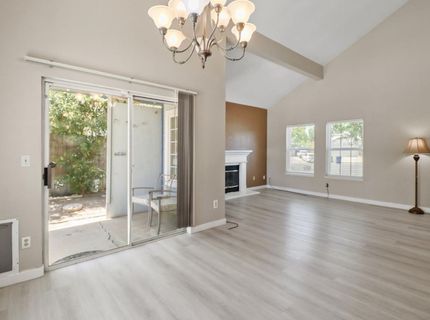 8638 Hampton Hill Ct, Sacramento, CA 95828 Photo