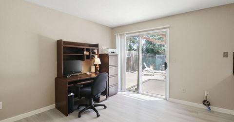 8638 Hampton Hill Ct, Sacramento, CA 95828 Photo