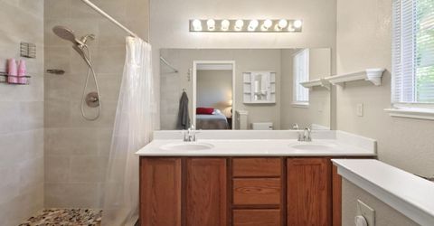 8638 Hampton Hill Ct, Sacramento, CA 95828 Photo