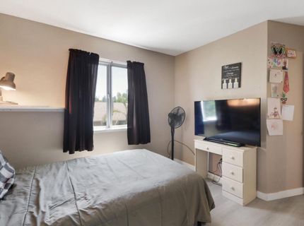 8638 Hampton Hill Ct, Sacramento, CA 95828 Photo