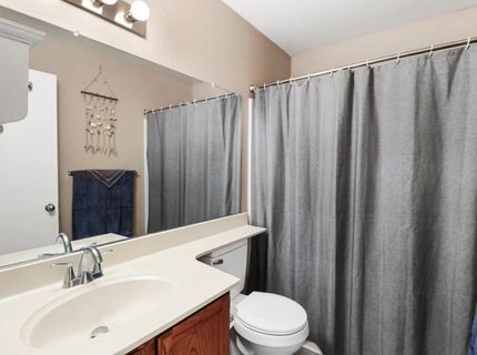 8638 Hampton Hill Ct, Sacramento, CA 95828 Photo