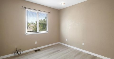 8638 Hampton Hill Ct, Sacramento, CA 95828 Photo