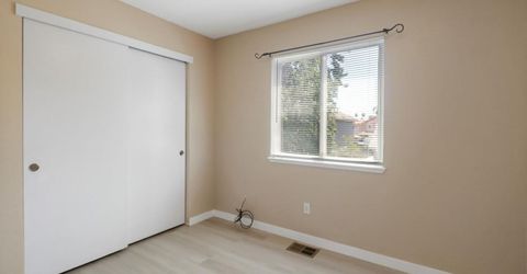 8638 Hampton Hill Ct, Sacramento, CA 95828 Photo