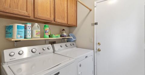 8638 Hampton Hill Ct, Sacramento, CA 95828 Photo